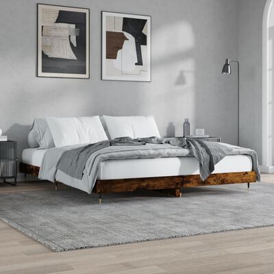 vidaXL Cadre de lit sans matelas chêne fumé 140x200 cm bois ingénierie