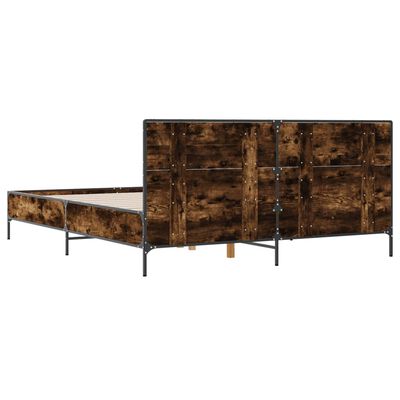 vidaXL Cadre de lit chêne fumé 135x190 cm bois d'ingénierie et métal