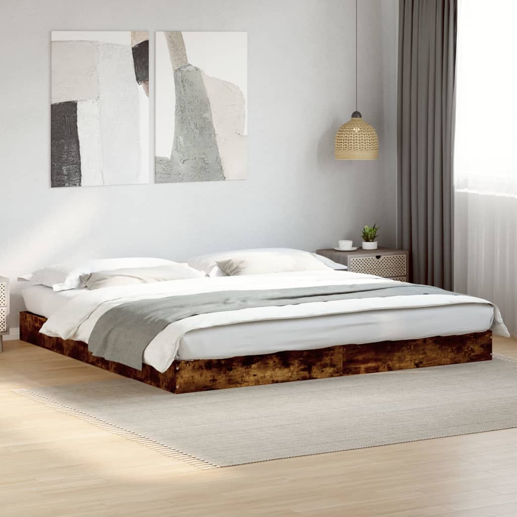 vidaXL Cadre de lit sans matelas chêne fumé 200x200 cm bois ingénierie